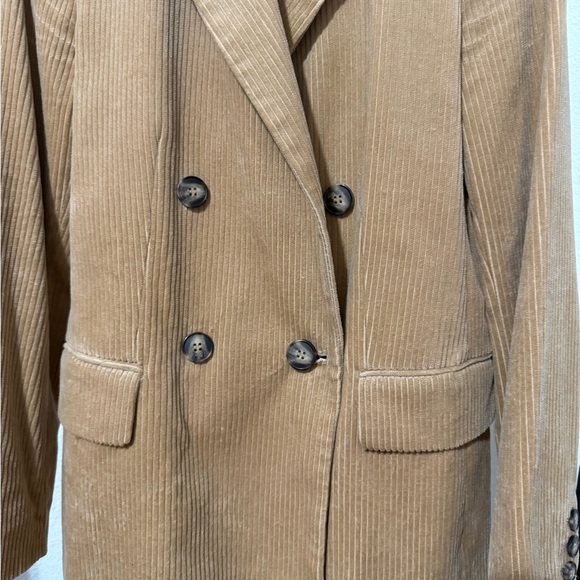 H&M Camel Corduroy Double-Breasted Blazer - Picture 4 of 8